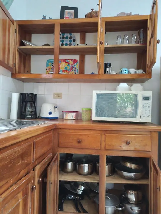 度假居 Moves Rasta Cottage 内格里尔